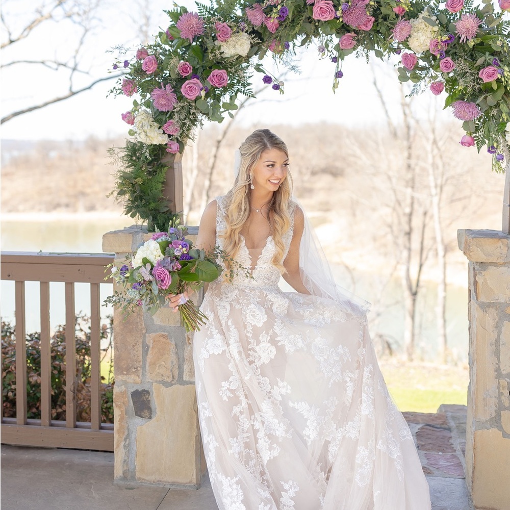 Wedding dress